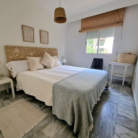 - Puerto Banus Apartman Marbella